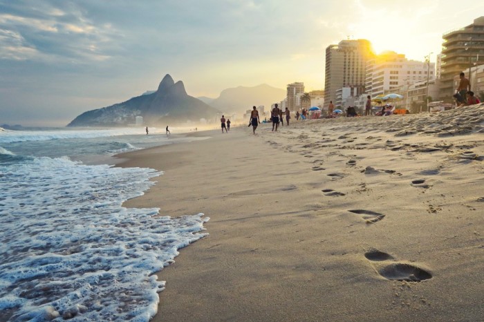 Beach Etiquette In Rio De Janeiro